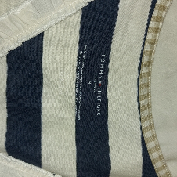 Tommy Hilfiger lounge wear dress, size medium. - Picture 3 of 3